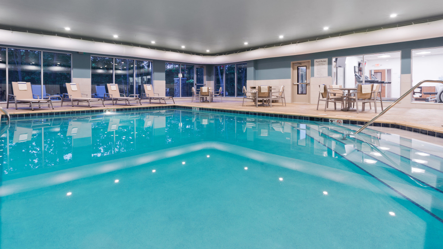 Sport & Beauty 3, Holiday Inn Express & Suites MEDINA, Medina
