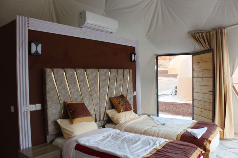 Interior, Bait alsultan camp, Aqaba