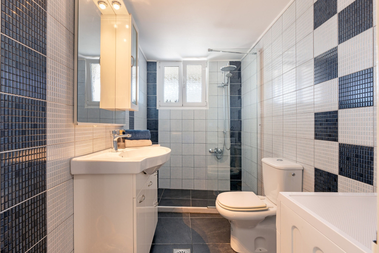 Bathroom 4, Amabilis City Apartment, Ionian Islands