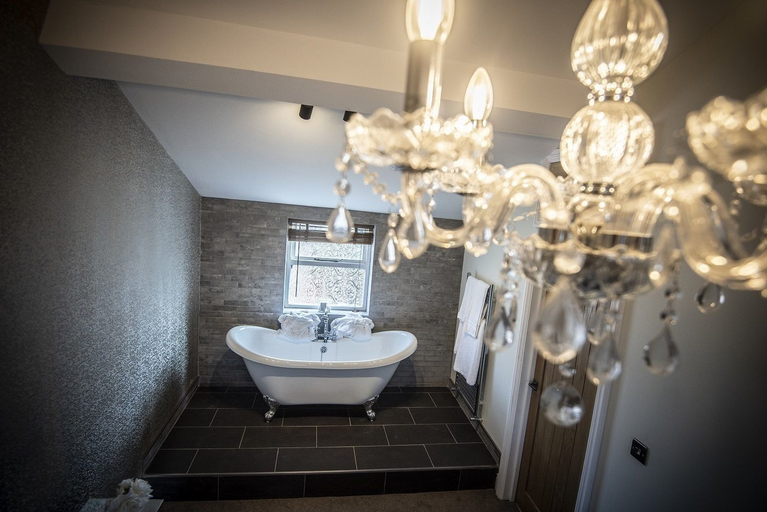 Bathroom 4, George Wright Boutique Hotel, Bar & Restaurant., Rotherham