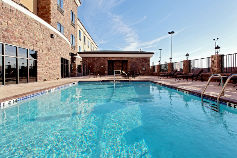 Sport & Beauty 2, Holiday Inn Express & Suites ODESSA, Ector