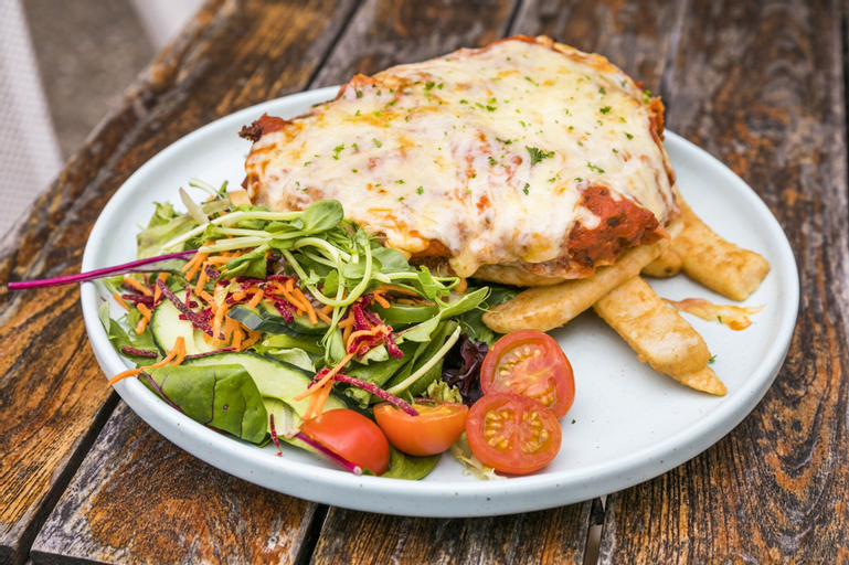 Food & Drinks 7