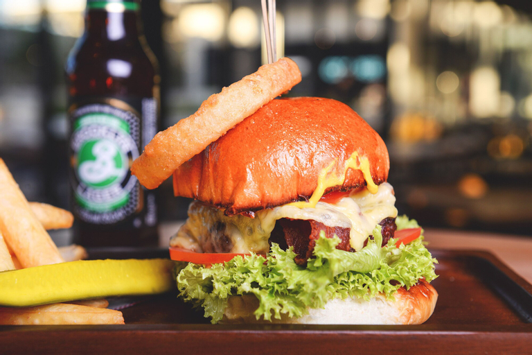 Food & Drinks 6