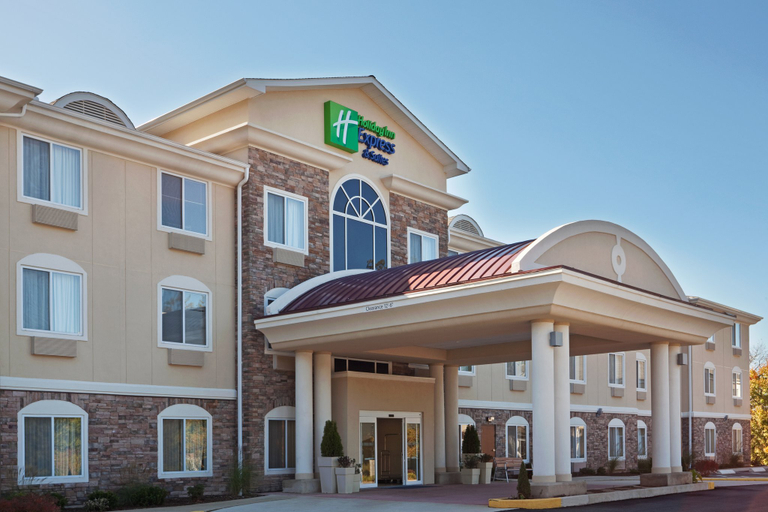 Exterior & Views 2, Holiday Inn Express & Suites MERIDEN, New Haven