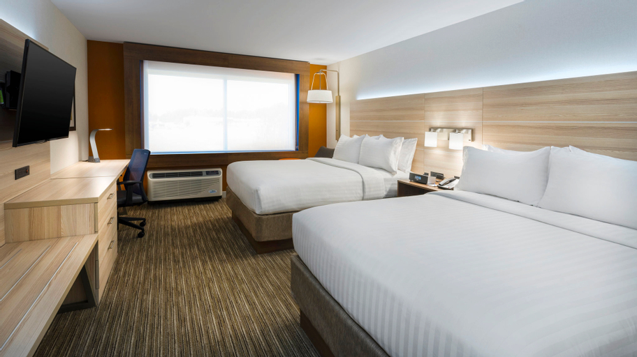 Holiday Inn Express & Suites MEDINA - Tap to explore photos