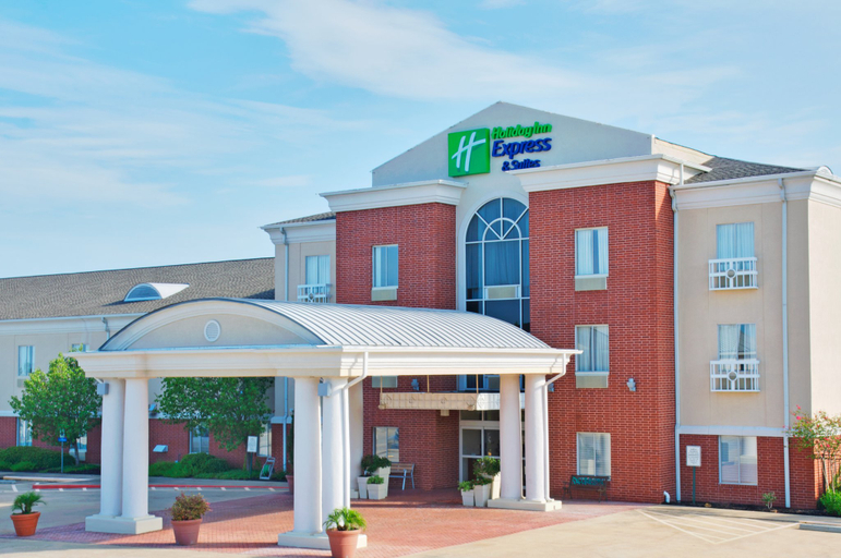 Exterior & Views 4, Holiday Inn Express & Suites LIVINGSTON, Polk