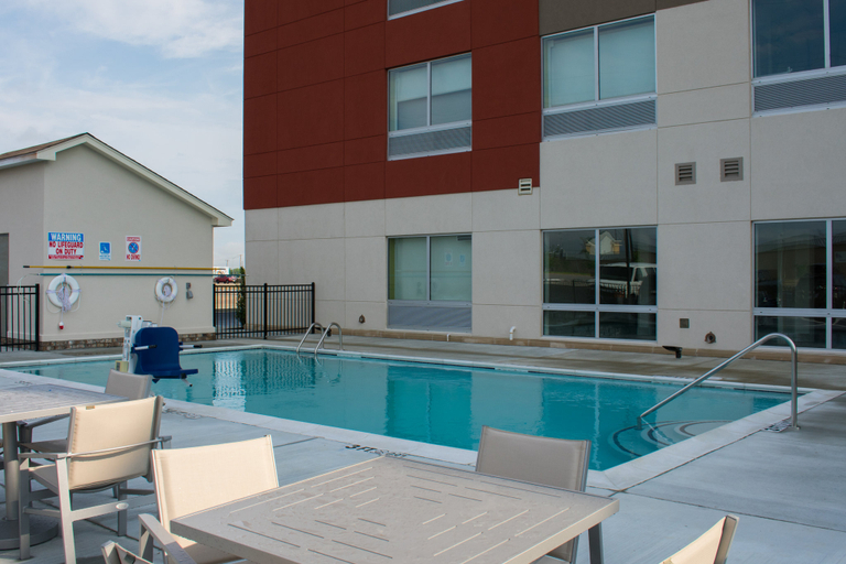 Sport & Beauty 2, Holiday Inn Express & Suites WEST MEMPHIS, Crittenden