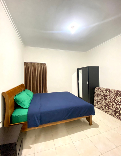 Bedroom 2, Villa Double E, Malang