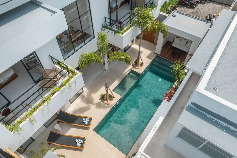 Exterior & Views 5, Casa Embra: Chic & Tropical 4-Bedroom Villa in Central Berawa, Badung