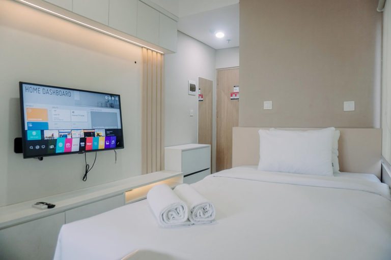 Bedroom 3, Cozy Stay Studio (No Kitchen) Apartment At B Residence, South Tangerang