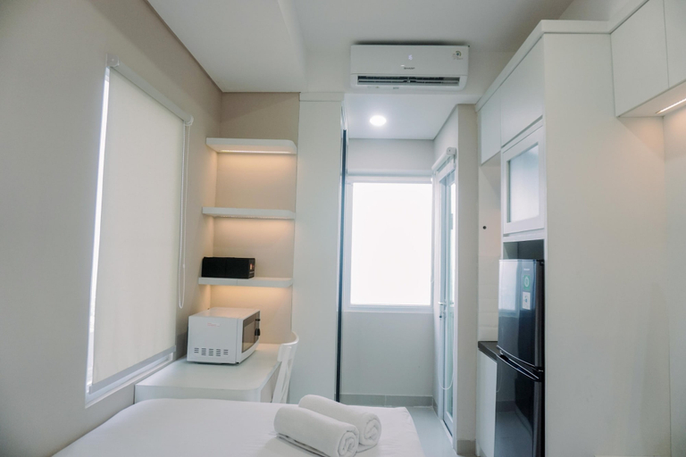 Bedroom 2, Cozy Stay Studio (No Kitchen) Apartment At B Residence, South Tangerang