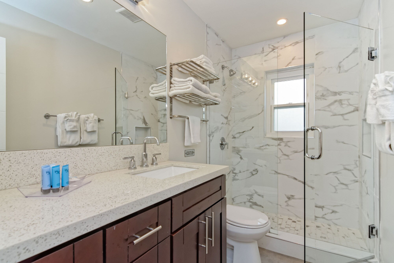 Bathroom 3, Ocean Villas of Carlsbad, San Diego