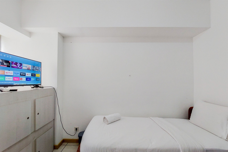 Bedroom 4, Cozy Stay Studio Apartment At M-Town Residence, Tangerang