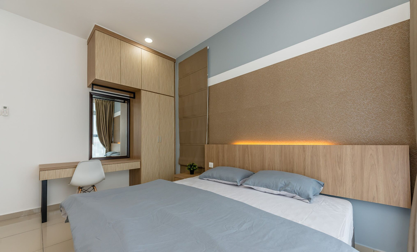 Bedroom 13