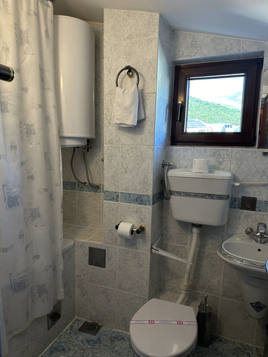 Bathroom 4, Vila Lux Hotel