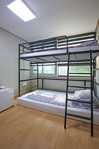 Bedroom 3, Dashim Guest House, Gunsan