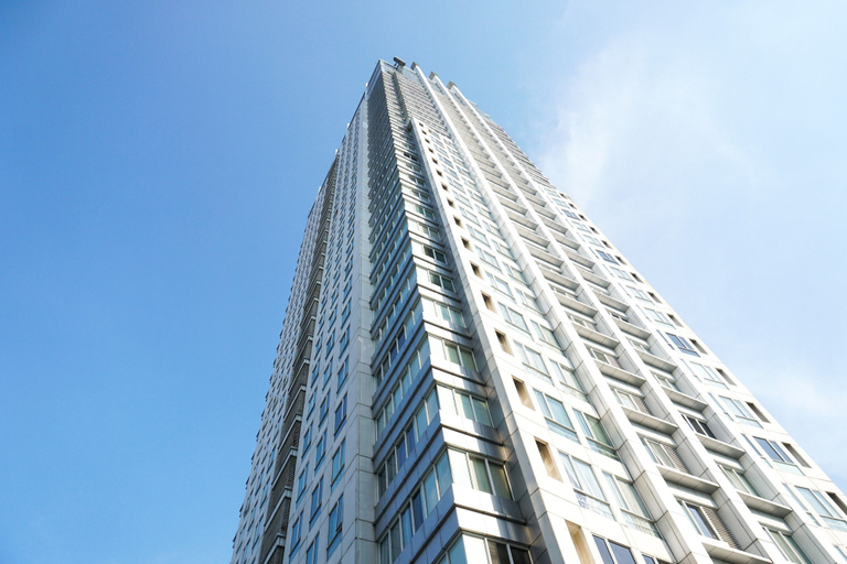 Exterior & Views 2, Elegant And Comfort 2Br Apartment At Fx Residence, Jakarta Pusat