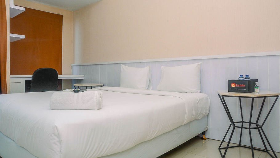 Bedroom 4, Minimalist And Comfy Studio At Grand Dhika City Apartment, Bekasi