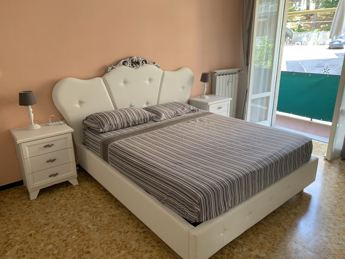 Room 2, Casa Thea by PortofinoVacanze, Genova