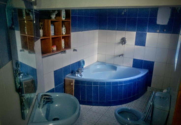 Bathroom, Od Marro Nature Lover's Paradise, Kajiado North