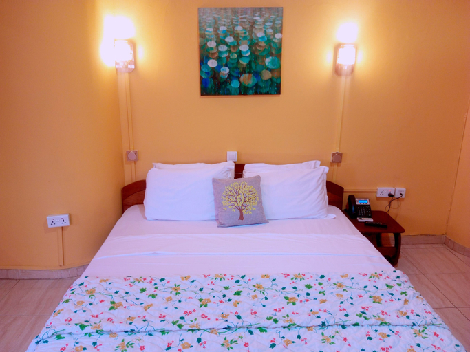 Bedroom 3, Malbert Inn, Tema