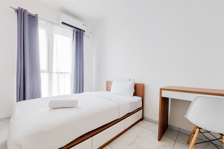 Bedroom 4, Warm Studio At 38Th Floor Sky House Alam Sutera Apartment, Tangerang
