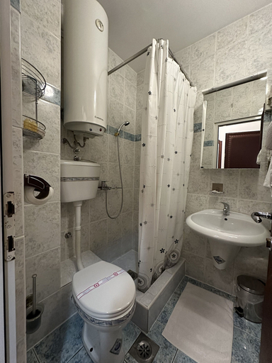 Bathroom 4, Vila Lux Hotel