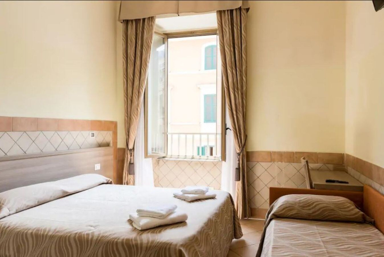 Bedroom 3, Alex Romano, Rome