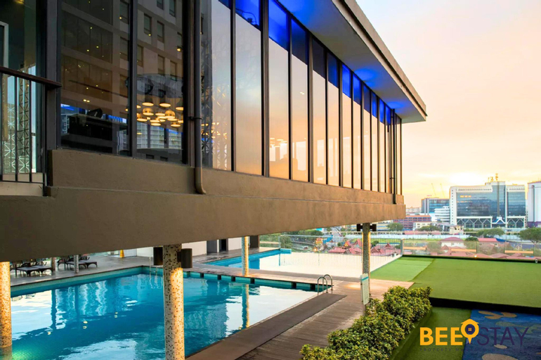 Others 4, The Pines Studio 3mins to Melaka River Cruise 4Pax, Malacca City