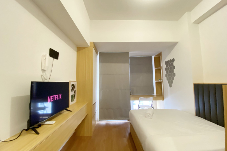 Bedroom 3, Relaxing Studio At 19Th Floor Tokyo Riverside Pik 2 Apartment, Tangerang