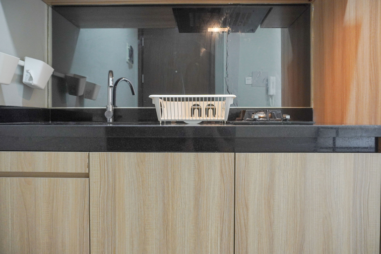 Others 3, Homey And Warm 1Br At Ciputra International Apartment, West Jakarta