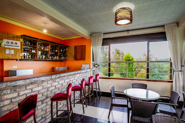 Food & Drinks 3, THE CRESTED CRANE BWINDI HOTEL, Kinkiizi