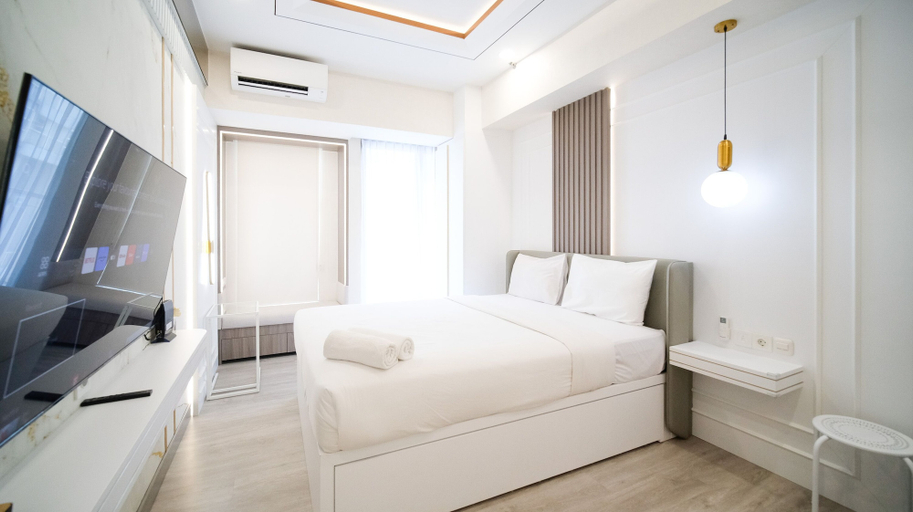 Bedroom 3, Modern And Cozy Studio At Benson Supermall Mansion Apartment, Surabaya