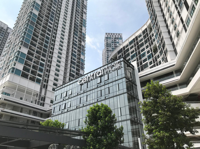 SeriHomes Suite@I-city  with Netflix ,WiFi C, Shah Alam