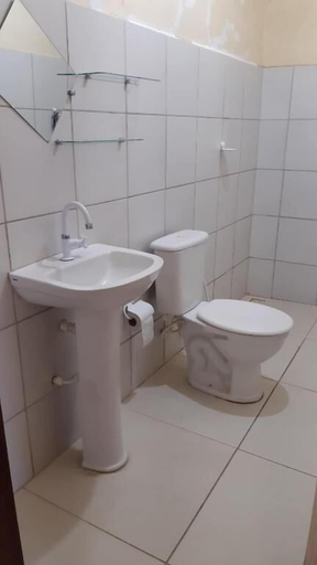 Bathroom 3, Chales Residencia Tatiane, Aracati