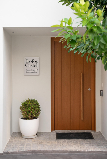 Front of property 4, Lofos Casteli Sunlight, Crete