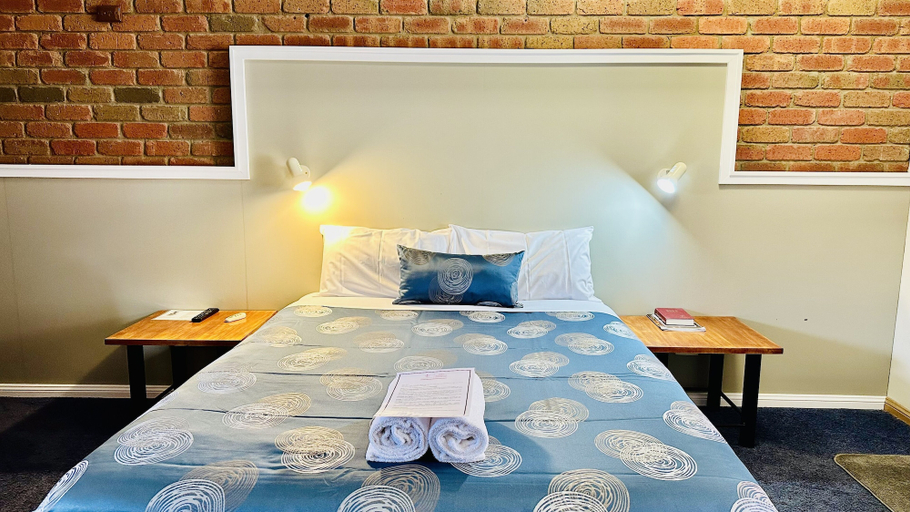 Bedroom 3, Early Australian Motor Inn, Mildura - Pt A