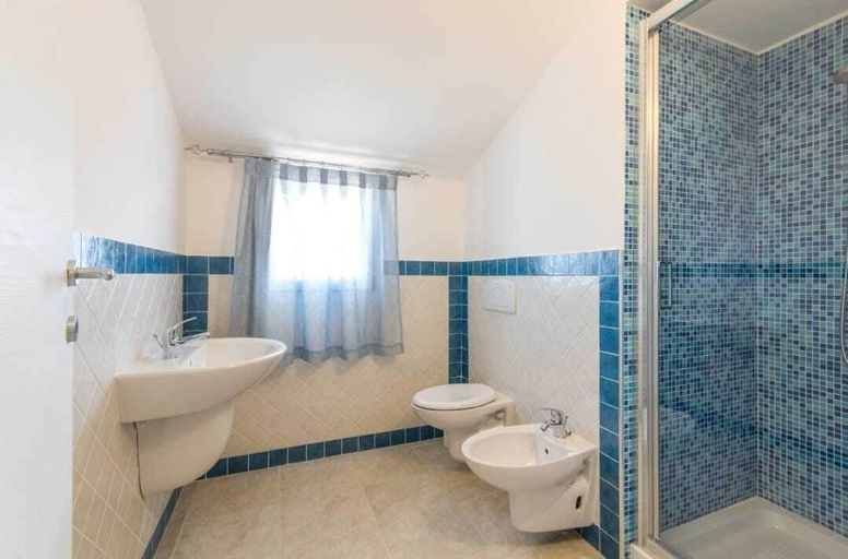 Bathroom 4, Residence Blu Sea, Sassari