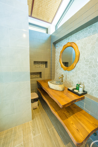 Bathroom 3, Apple House & Coffee, Ba Ria