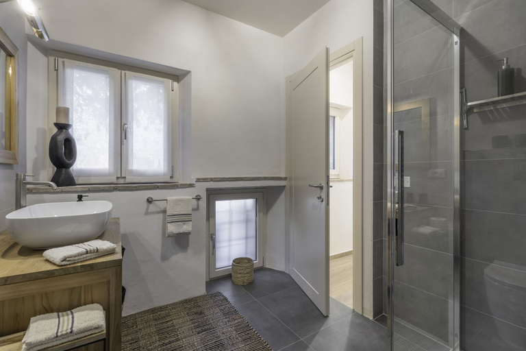 Bathroom 4, Il Nespolo Charming Apartment Fonterutoli, Siena