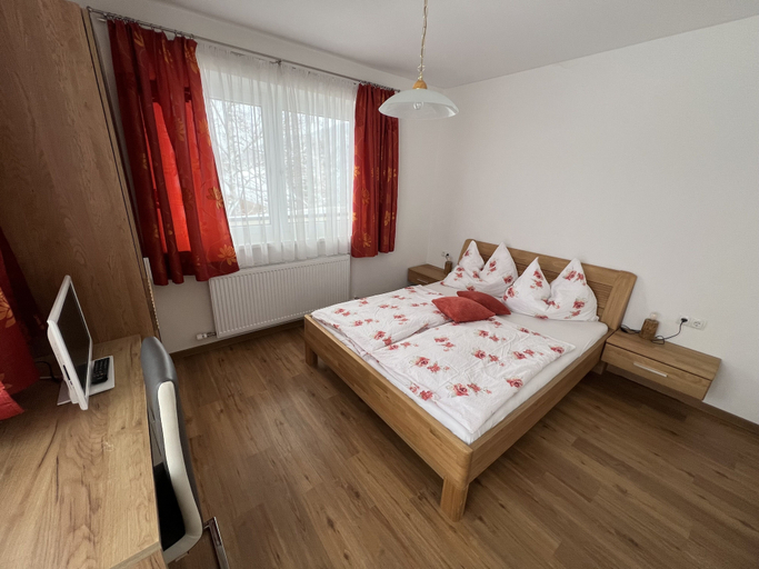 Bedroom 4, Haus Alpina, Liezen