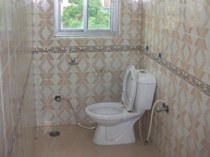 Bathroom 3, PG ON GANGES, Varanasi