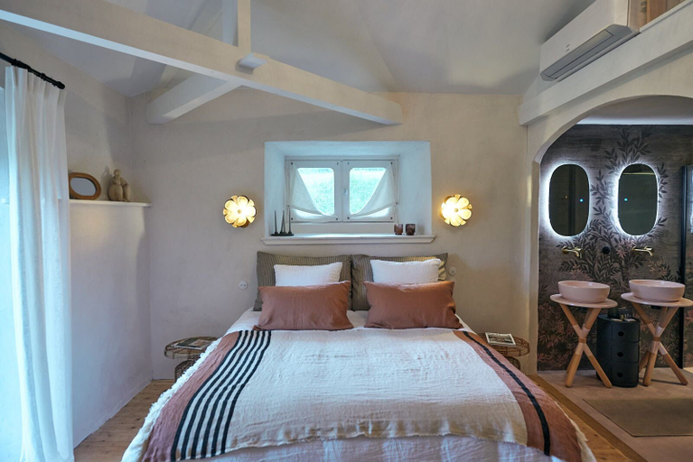 Bedroom 4, Maison Bellamant, Haute-Garonne