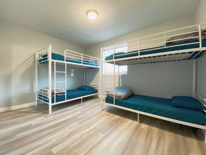Bedroom 3, Modern Hostel, Los Angeles