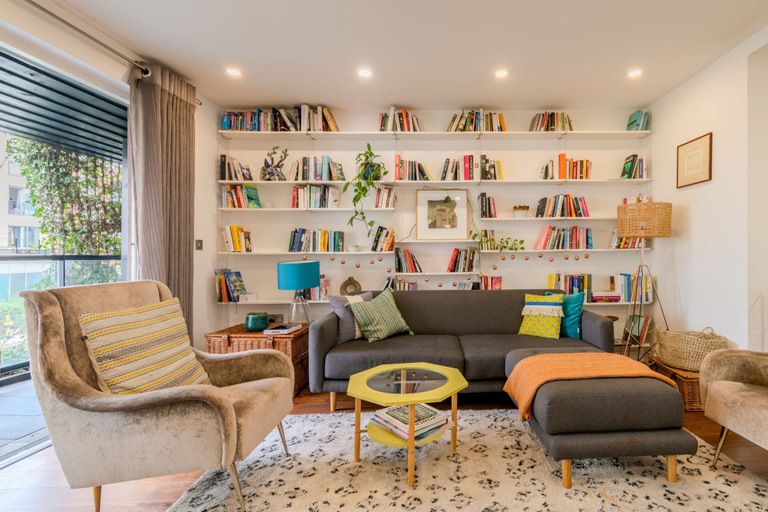 Others 4, Beautiful Canal-side Flat in Hackney, London