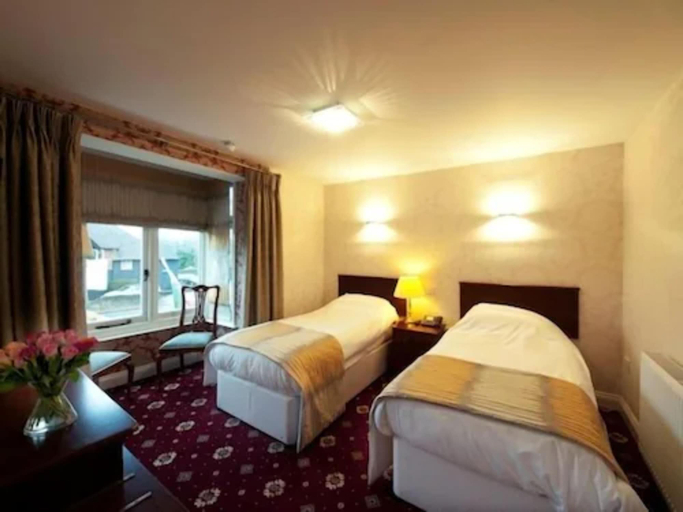 Bedroom 2, Brambletye Hotel, East Sussex