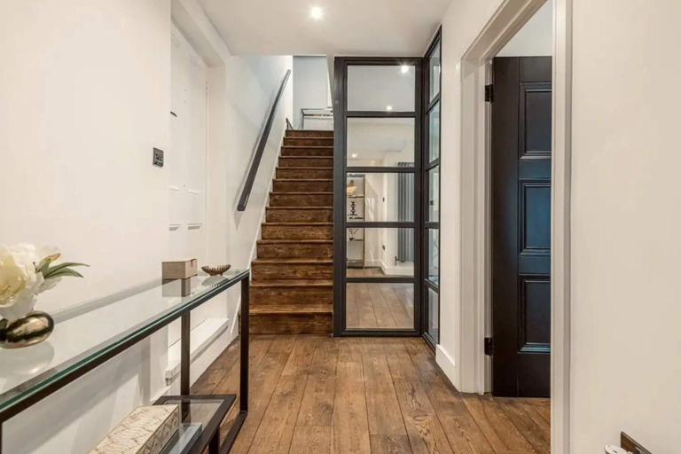 Others 5, Luxurious & Central 3BD House - Chelsea, London