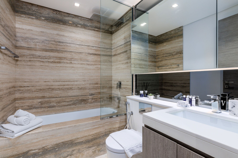 Bathroom 4, Maison Privee - Exquisite Duplex with Private Patio & Loft Living, Dubai
