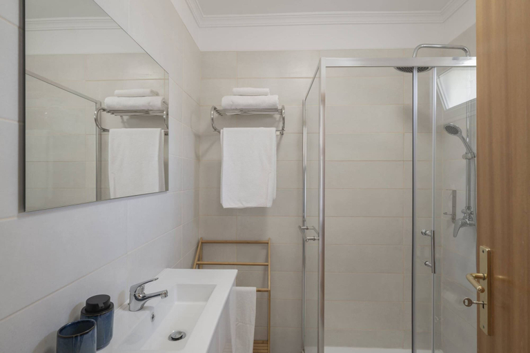 Bathroom 3, Apartment With Balcony and sea View - Garajau VI, Santa Cruz