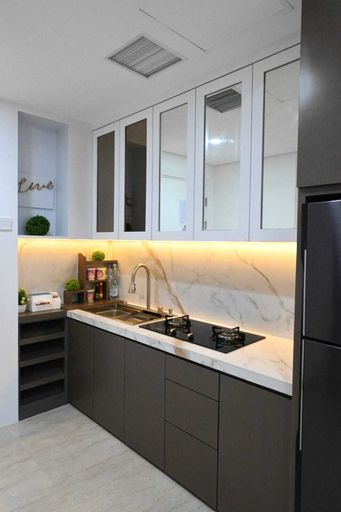 Dining Room 9